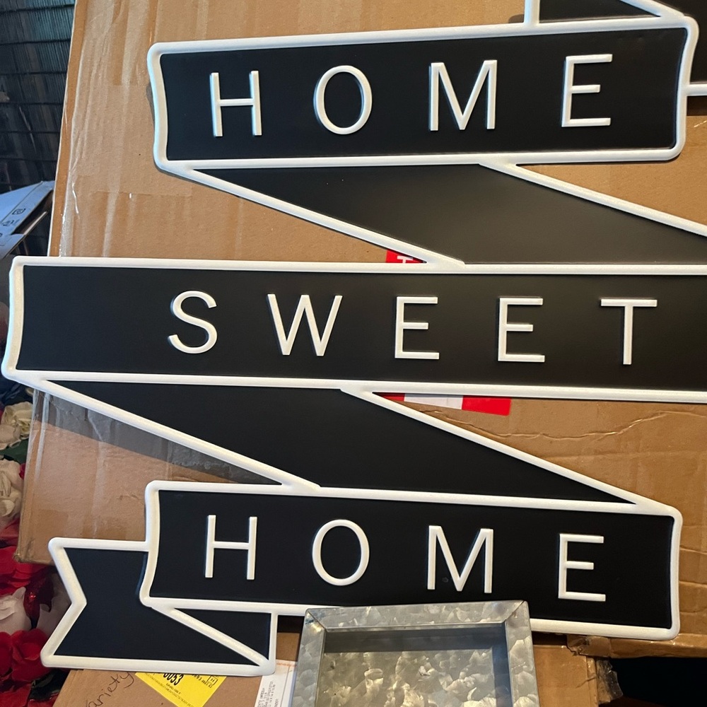 Black and White Home Sweet Home Wall Decor